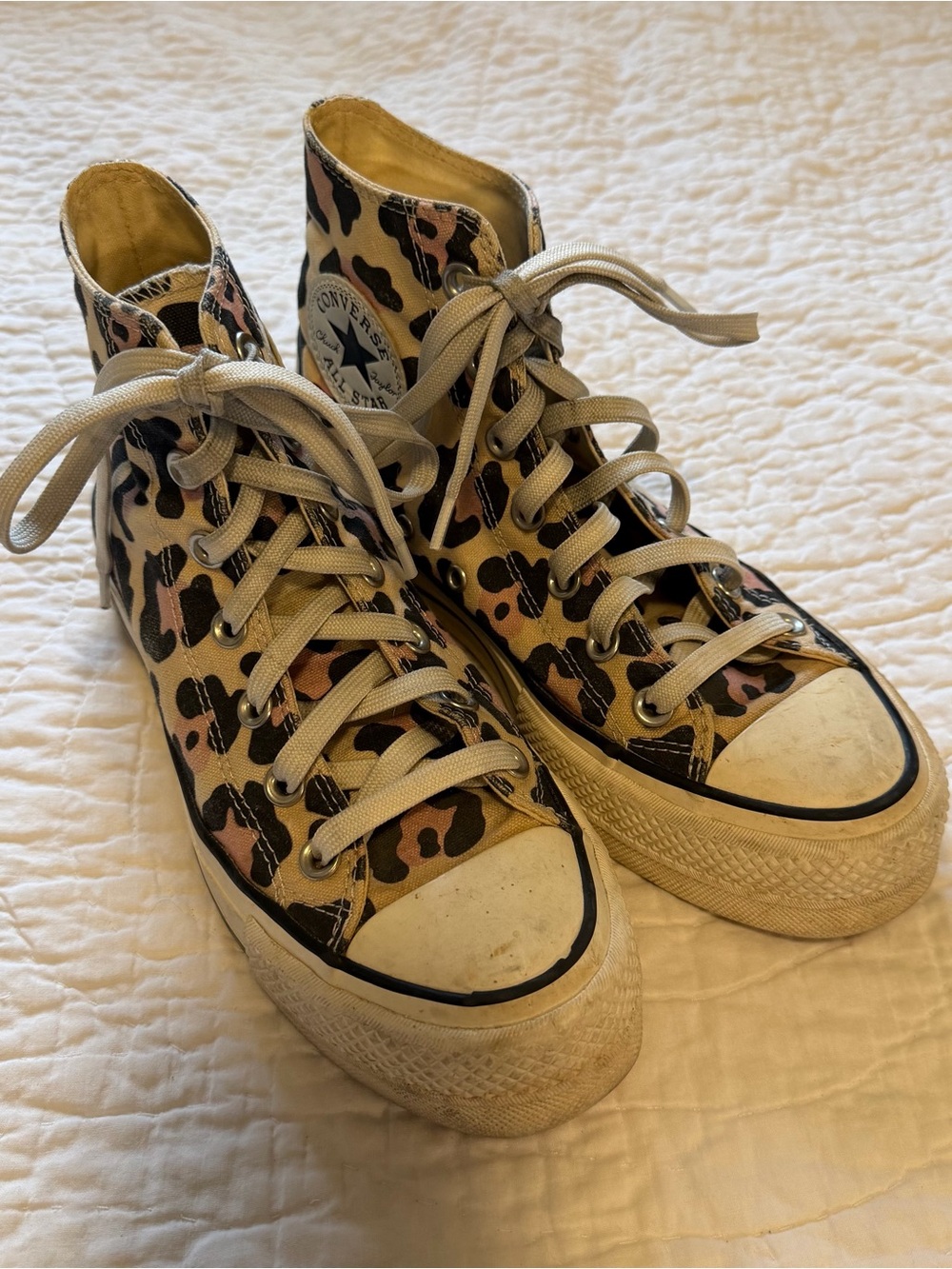 Converse platform High Top Leopard Print Canvas Sneakers - Pink/Black/Tan